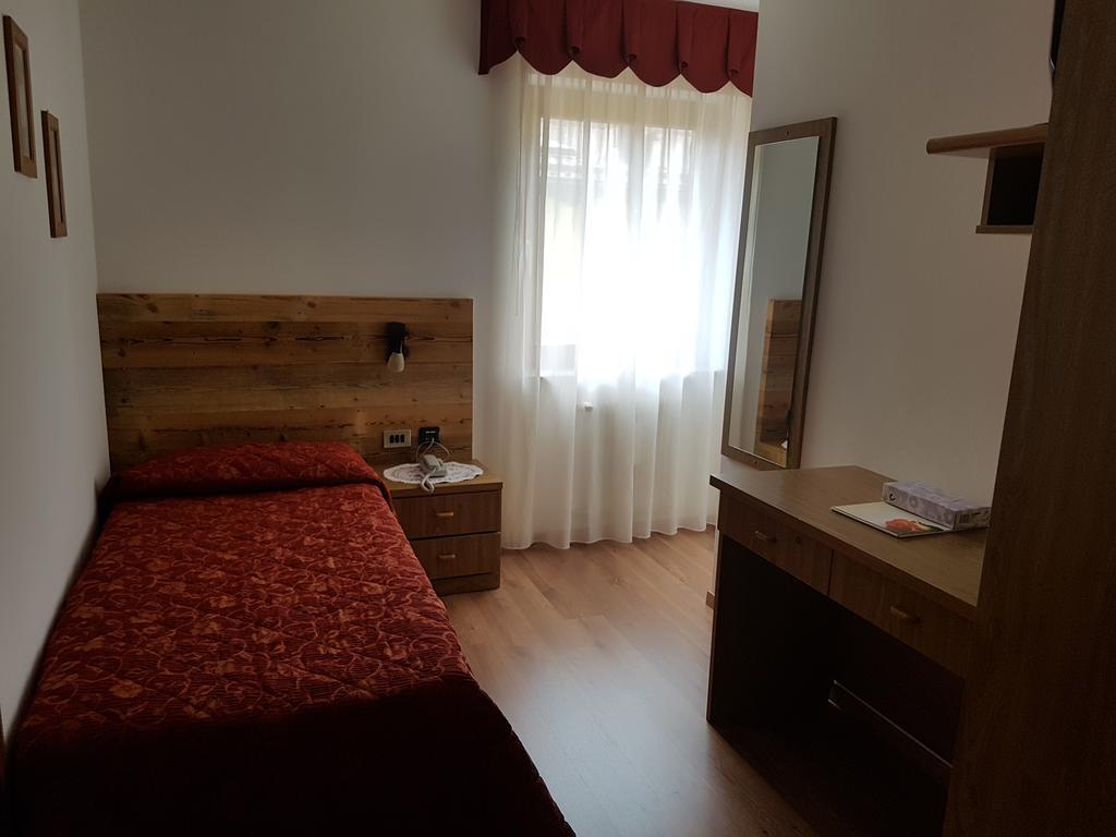 Hotel Ciampian Моена Екстер'єр фото