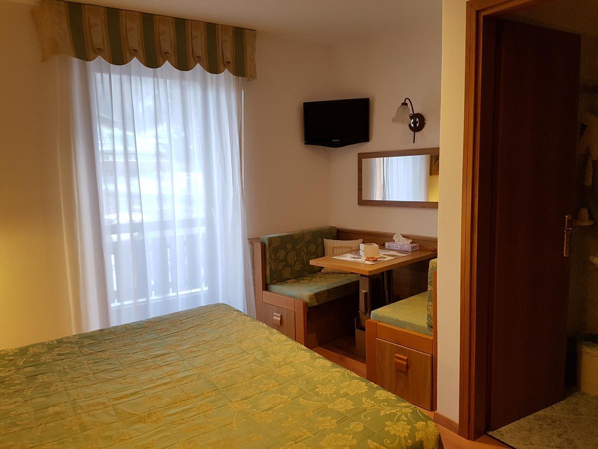 Hotel Ciampian Моена Екстер'єр фото